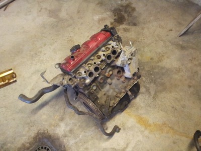 moteur saxo vts 1l6.jpg