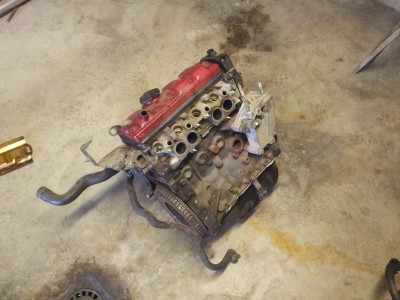 moteur saxo vts 1l6.jpg